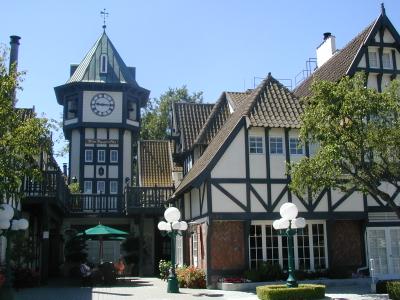 Solvang architectured